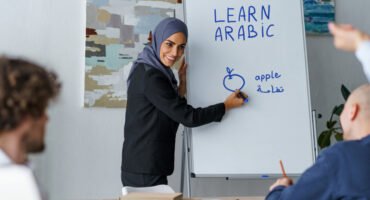 Free-Arabic-classes-in-the-UAE-Cover-02-03